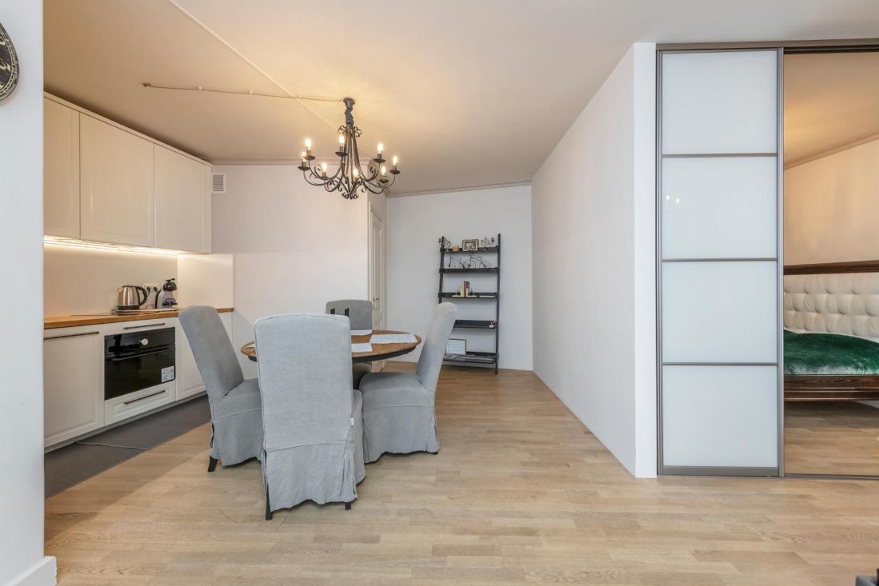 Luxury Gaono Apartments Vilnius Old Town I Self Check In I Free Private Parking Buitenkant foto