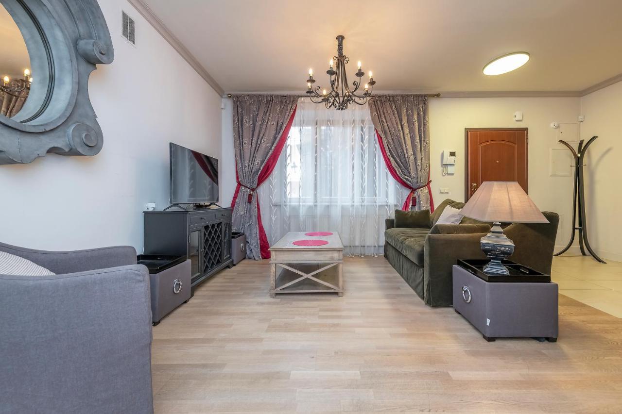 Luxury Gaono Apartments Vilnius Old Town I Self Check In I Free Private Parking Buitenkant foto