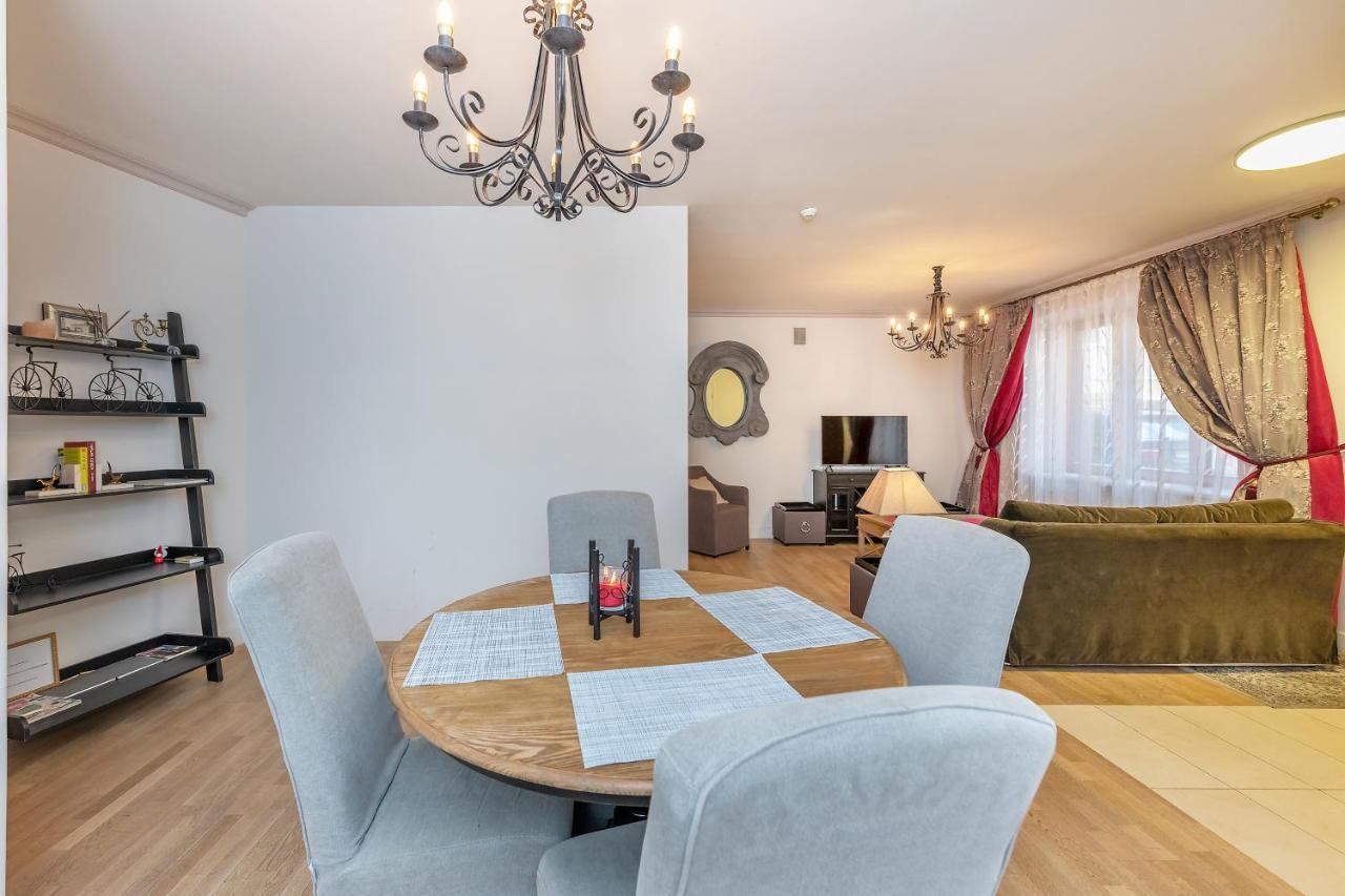 Luxury Gaono Apartments Vilnius Old Town I Self Check In I Free Private Parking Buitenkant foto