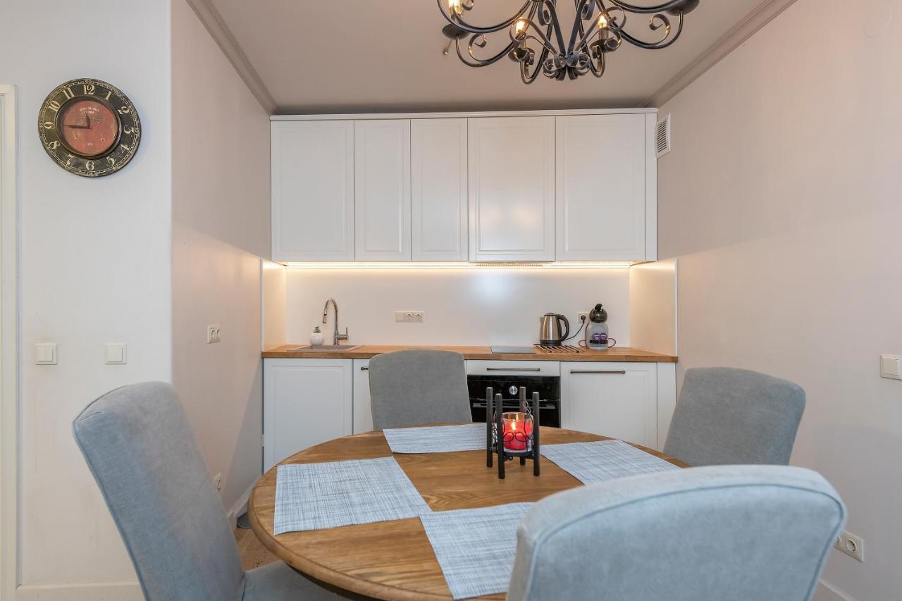 Luxury Gaono Apartments Vilnius Old Town I Self Check In I Free Private Parking Buitenkant foto